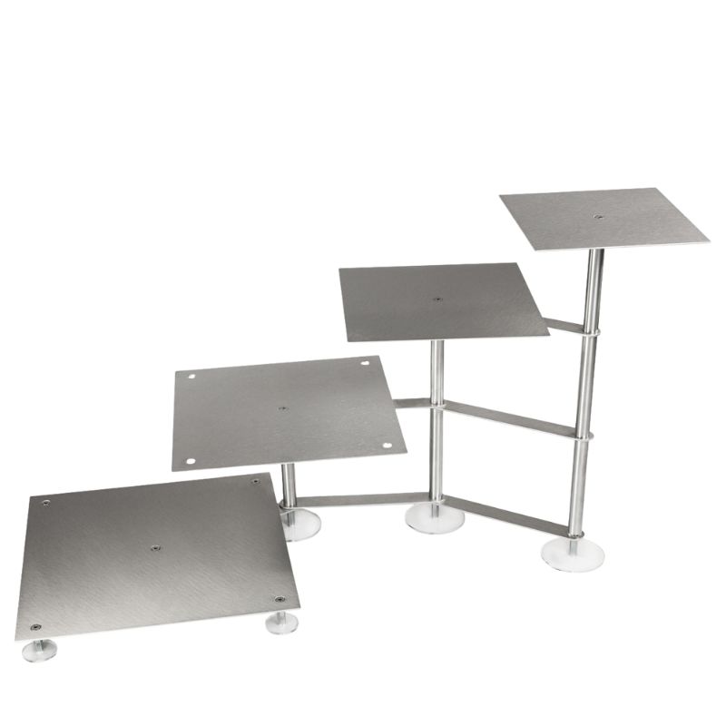 Étagère à gâteaux en escalier 4 niveaux  Ø 1x 21×21 cm – 1x 26×26 cm – 1x 31×31 cm – 1x 36×36 cm forme carrée en aluminium