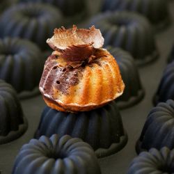 Flexipan® Inspiration moule Bundts noir24 empreintes pour plq 600x400