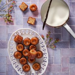 Flexipan® Inspiration moule 60 Mini Cannelés pour plq 600x400